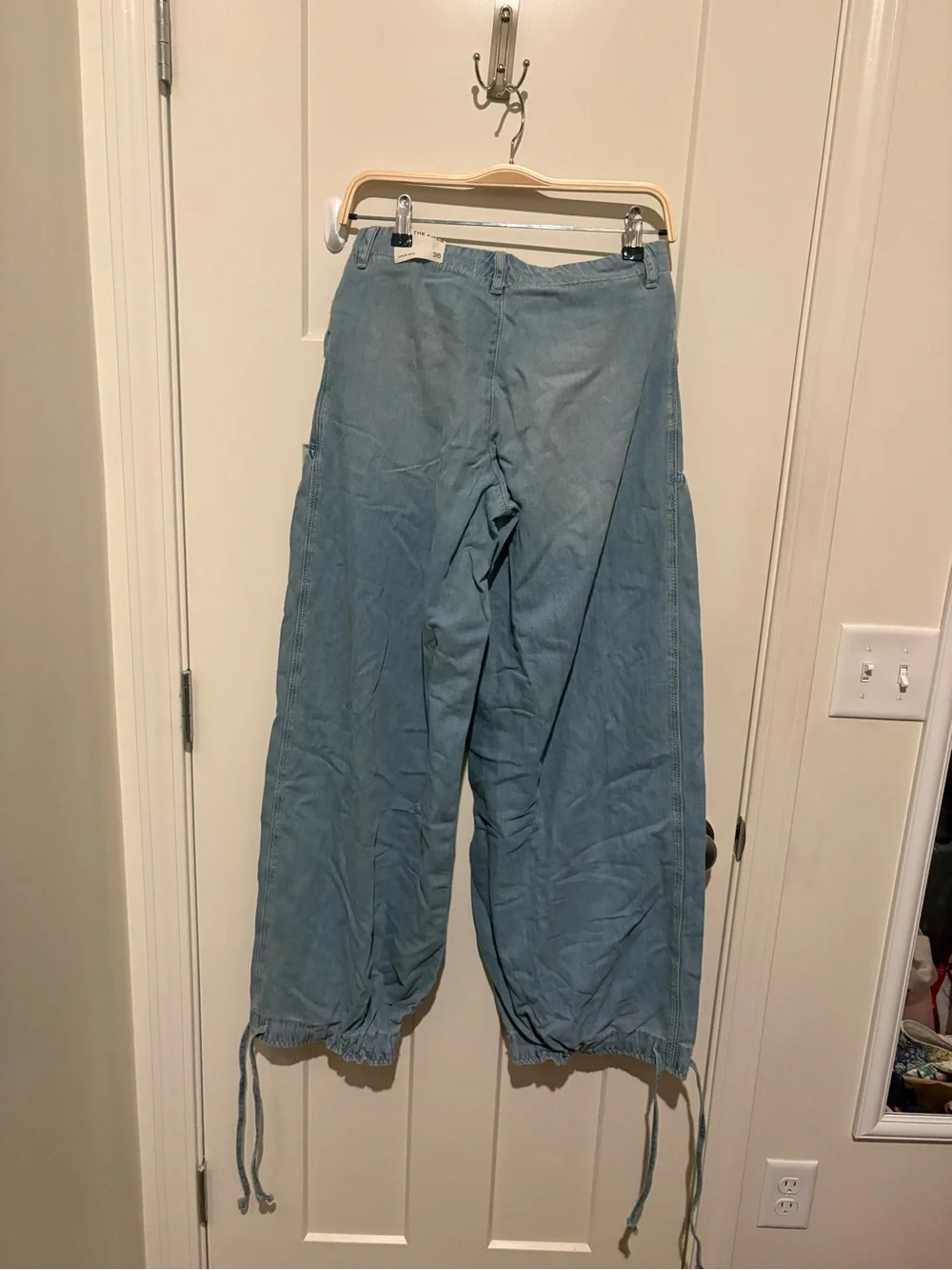 Free People We The Free Lotus Balloon Jeans Size 26 Color: Bijou Blue NWT - Picture 5 of 8